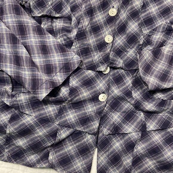 Vintage Tulip Plaid Pleated Button Up size Small - Picture 2 of 9